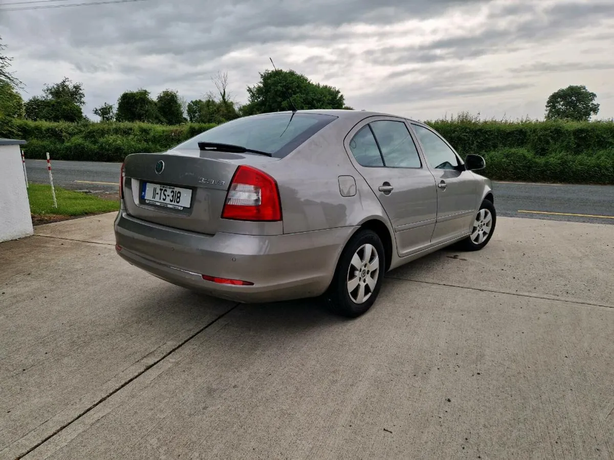 2011 Skoda Octavia 1.6TDi - Image 3