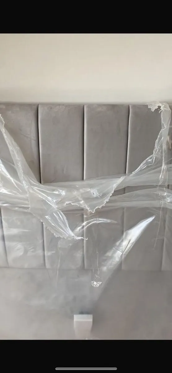 bed - Image 2
