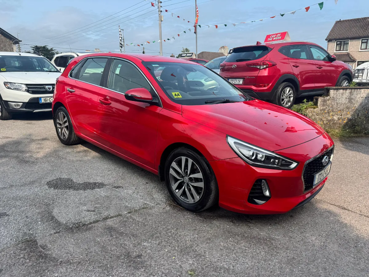Hyundai i30 new shape petrol - Image 2