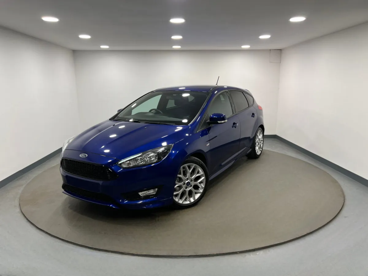 2017 Ford Focus 1.5 TDCI ST LINE - Image 2