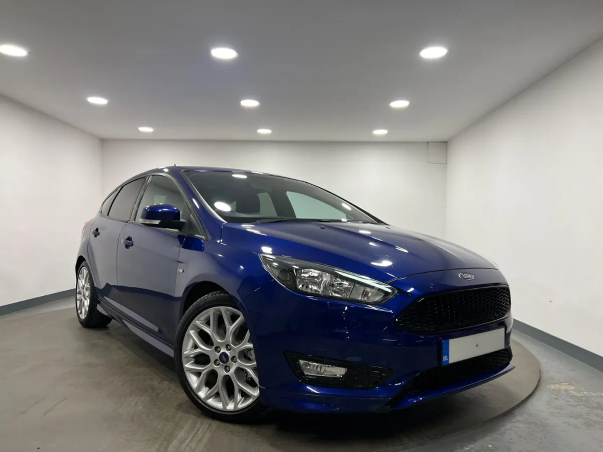 2017 Ford Focus 1.5 TDCI ST LINE - Image 3