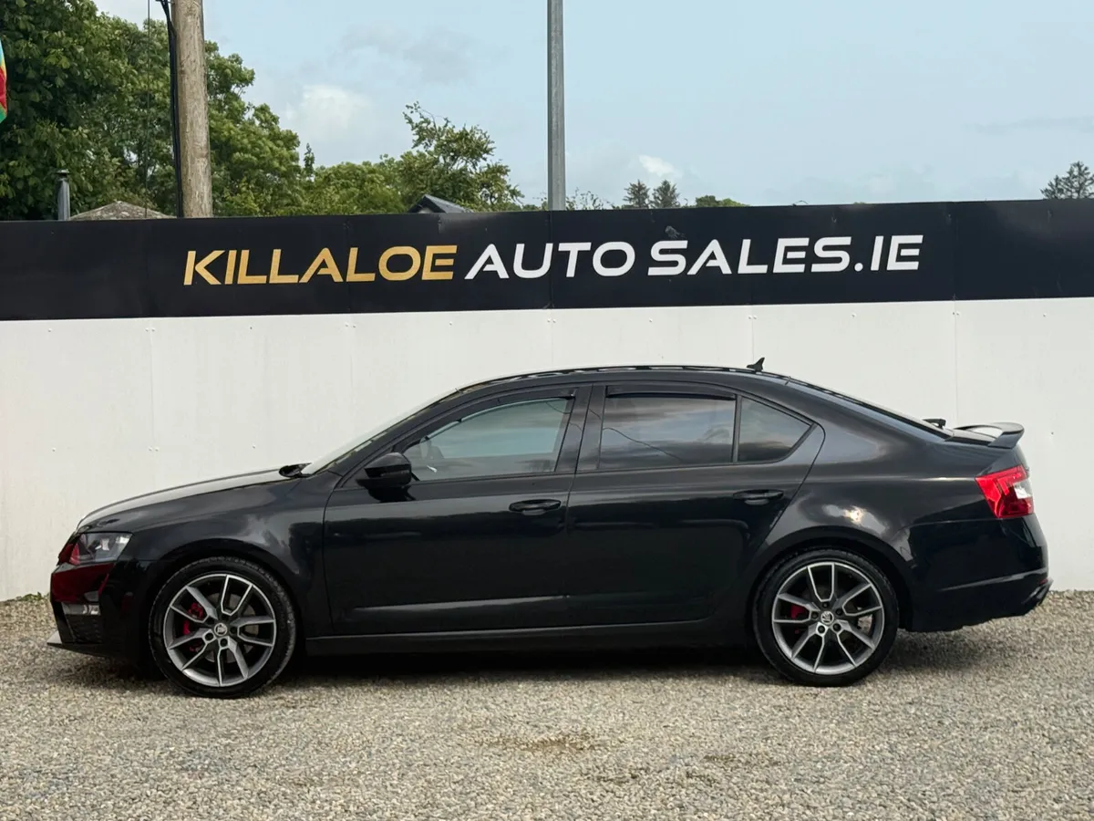 2017 Skoda Octavia VRS 2.0TDI 184BHP - Image 4