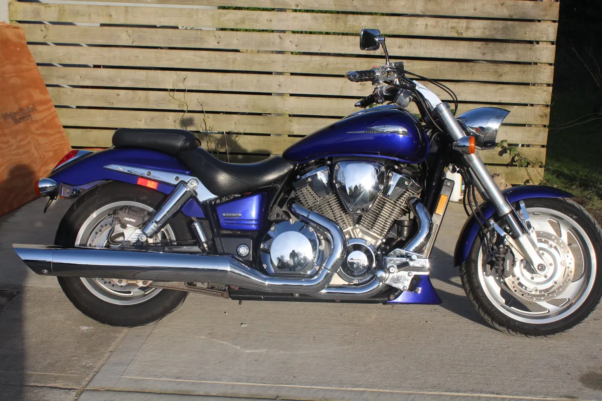 2003 Honda VTX 1800 - Image 1