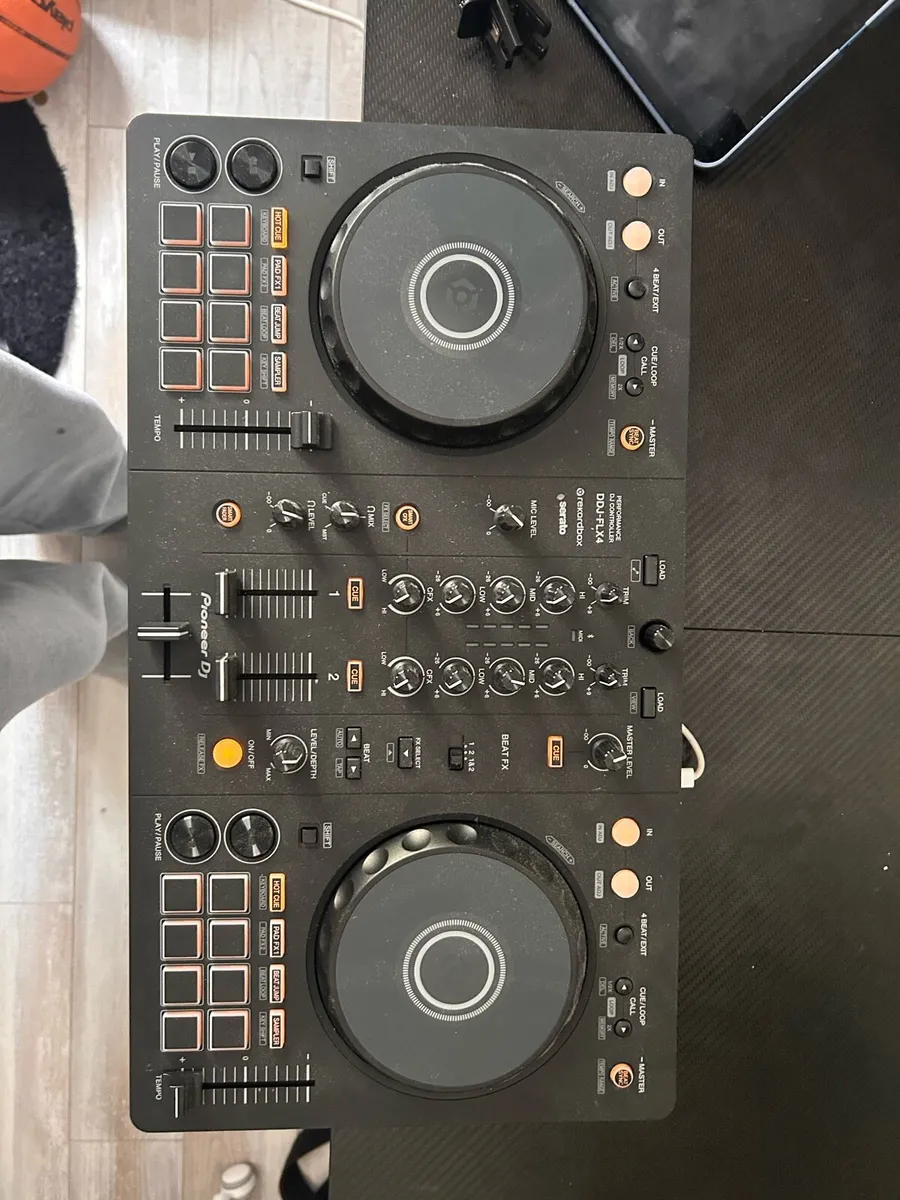 Pioneer DJ DDJ-FLX4 - Image 1