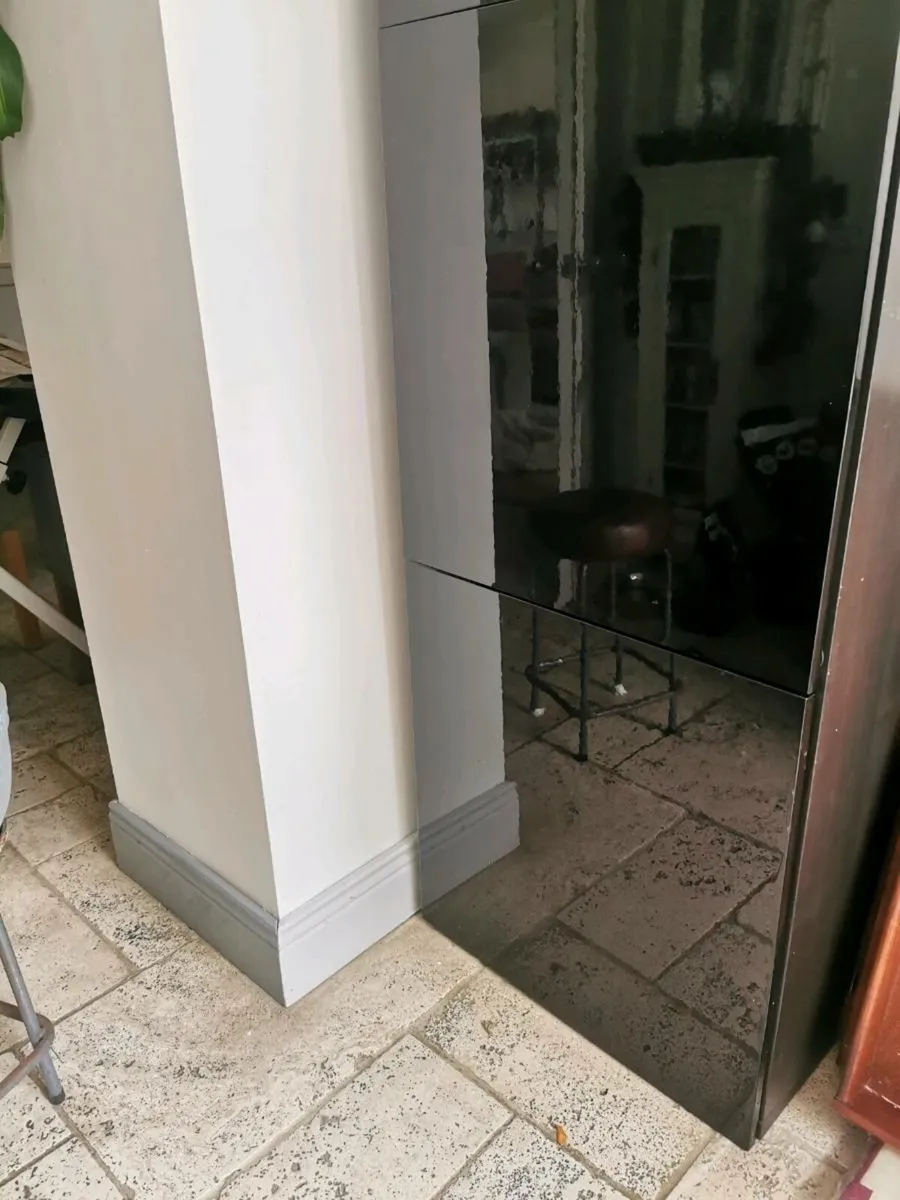 Large unit - Image 2