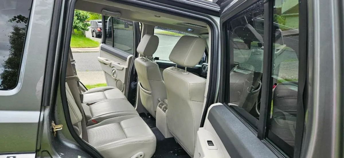 Jeep Commander - Image 4