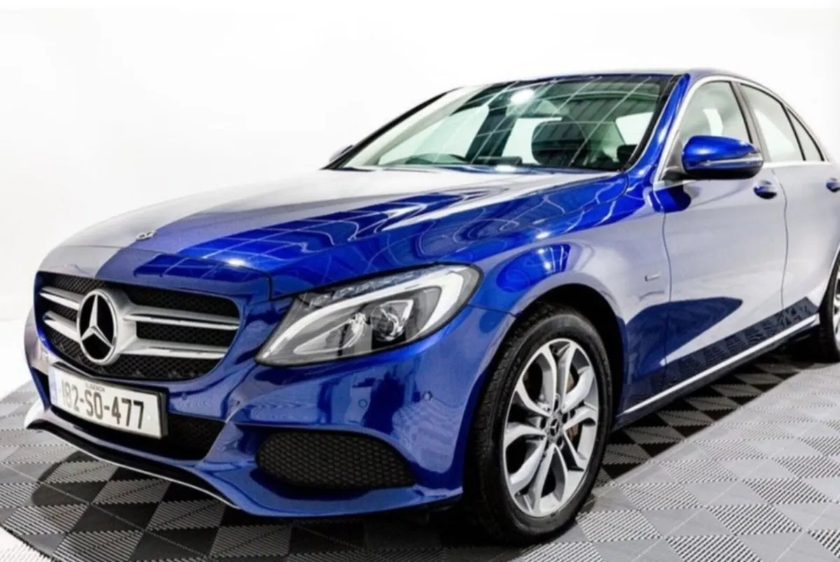 Mercedes C350 Hybrid Bargain. - Image 3