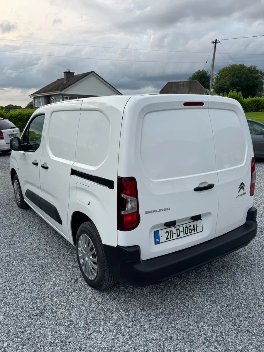 Citroen Berlingo 2021 - Image 3