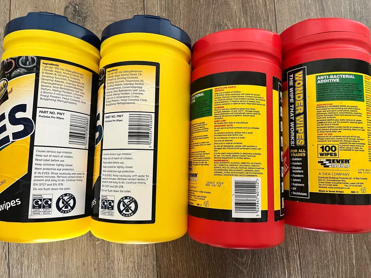 4 tubes of new wipes - Image 2