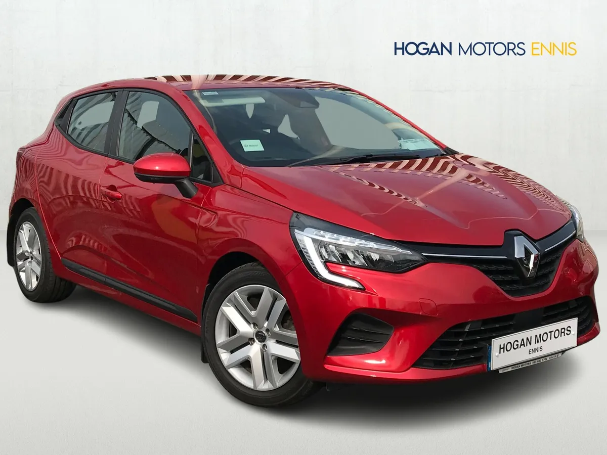 Renault Clio 2022 - Image 1
