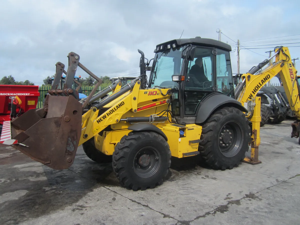 NEWHOLLAND B 110C TC ..2018...MINT - Image 1