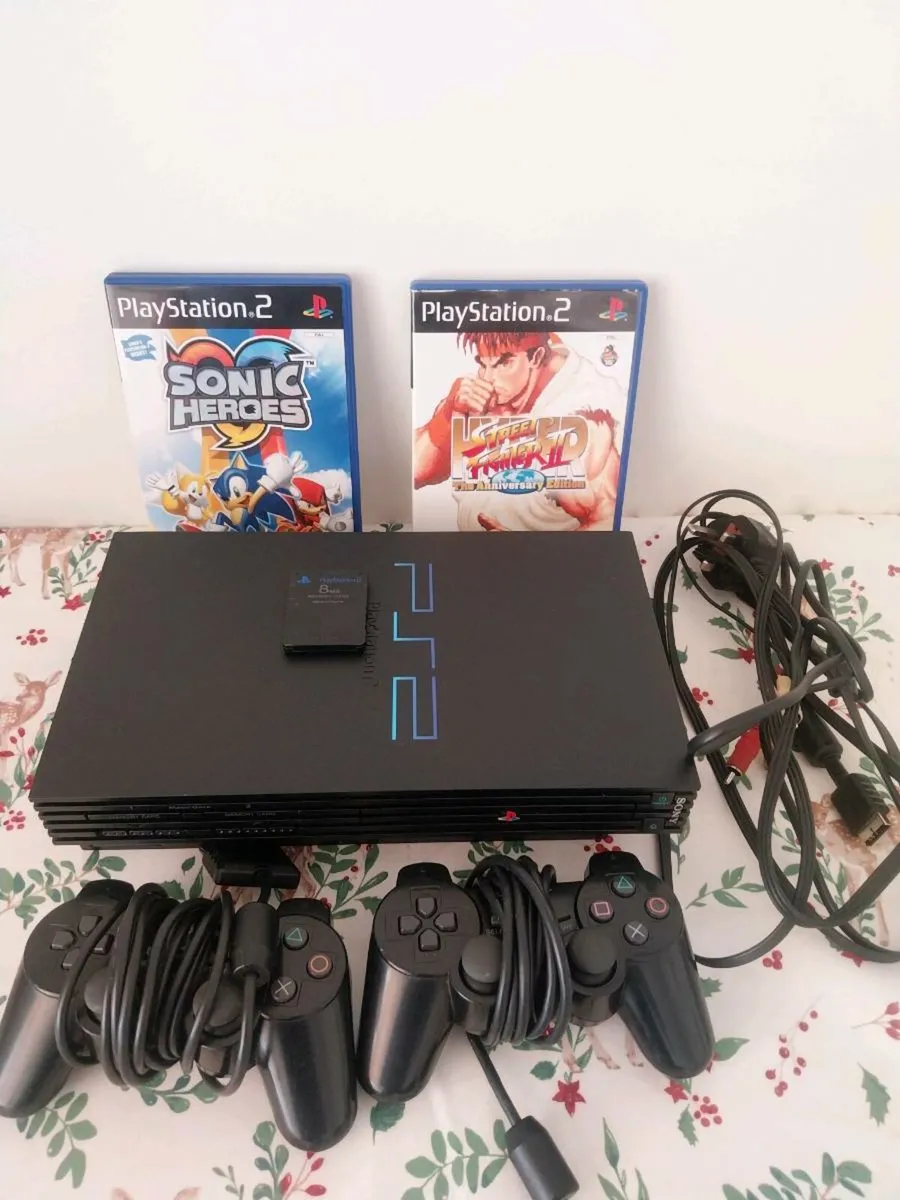 ps2 console + games - Image 1