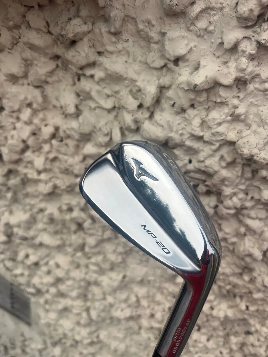 * Mizuno MP20 irons 4-PW - Image 1