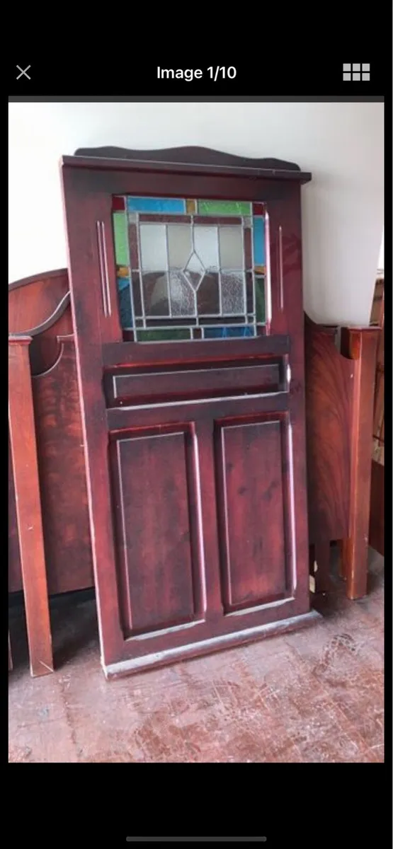 Bar Partition