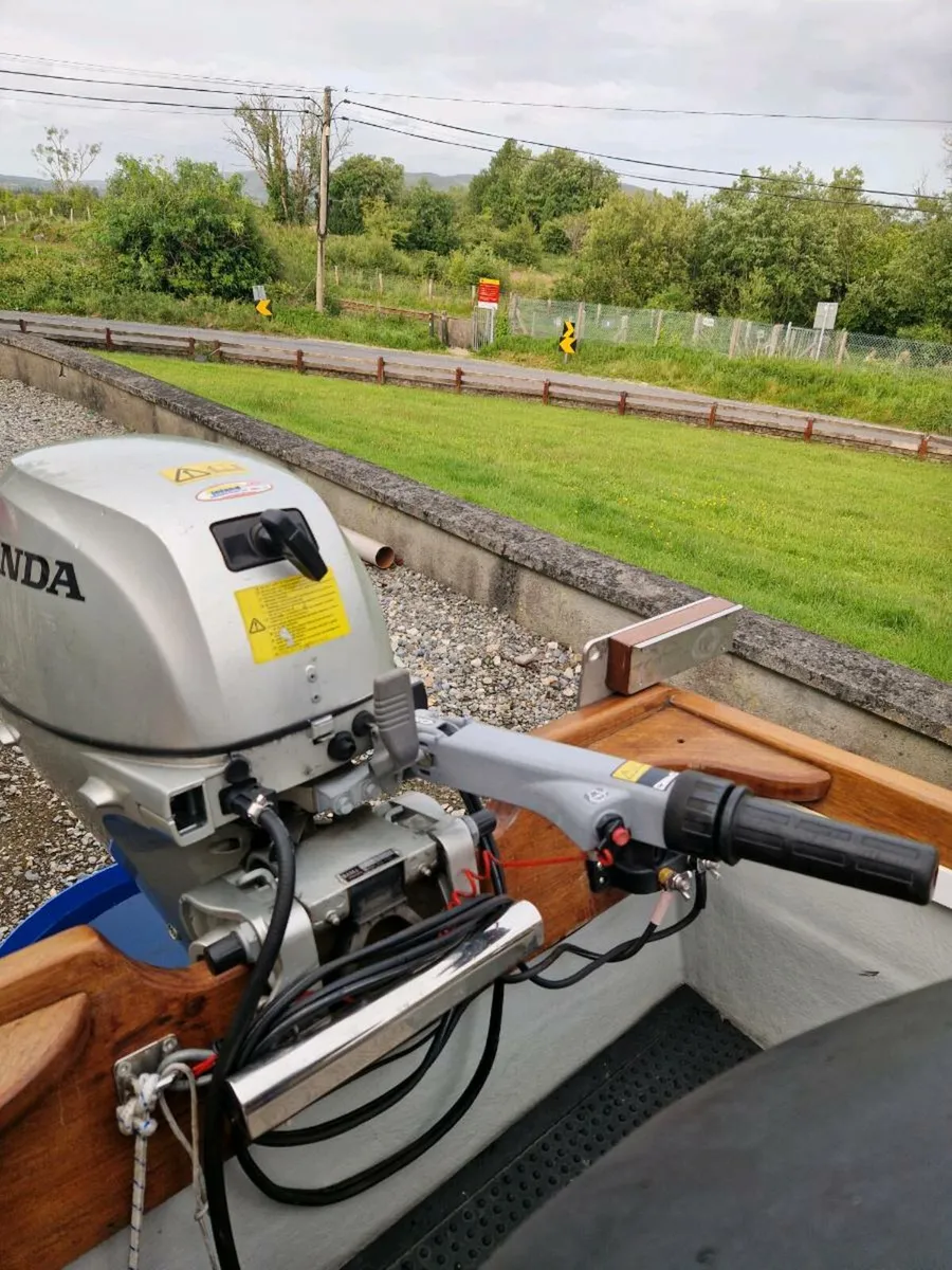 Honda 20hp 4 stroke,Electric Start, Tilt Assist - Image 1