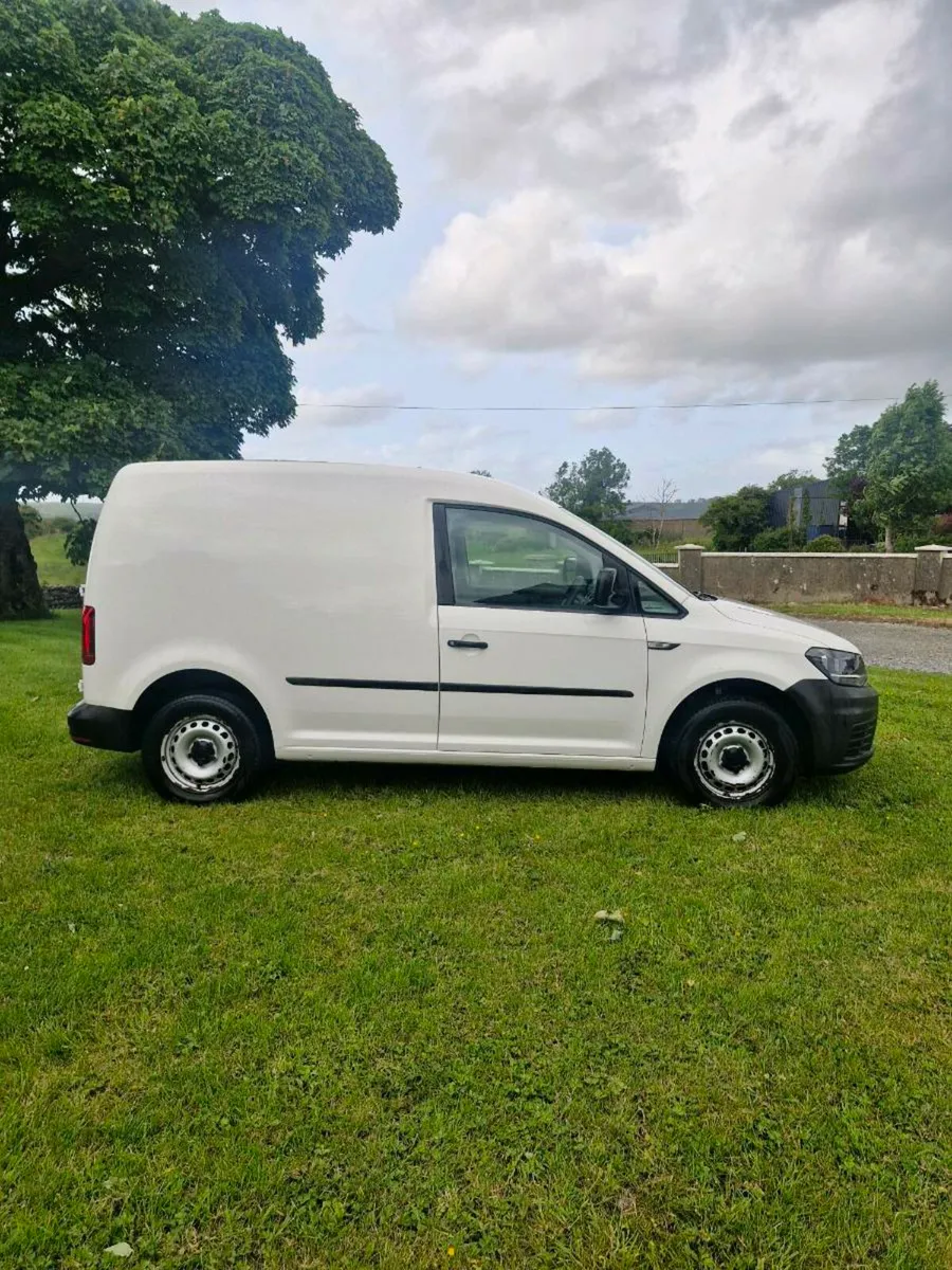 VW Caddy - Image 3
