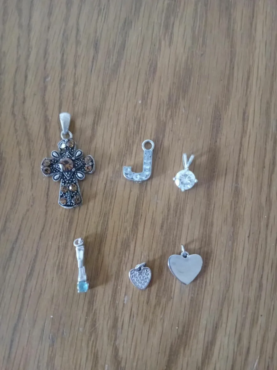 Jewellery - Image 4