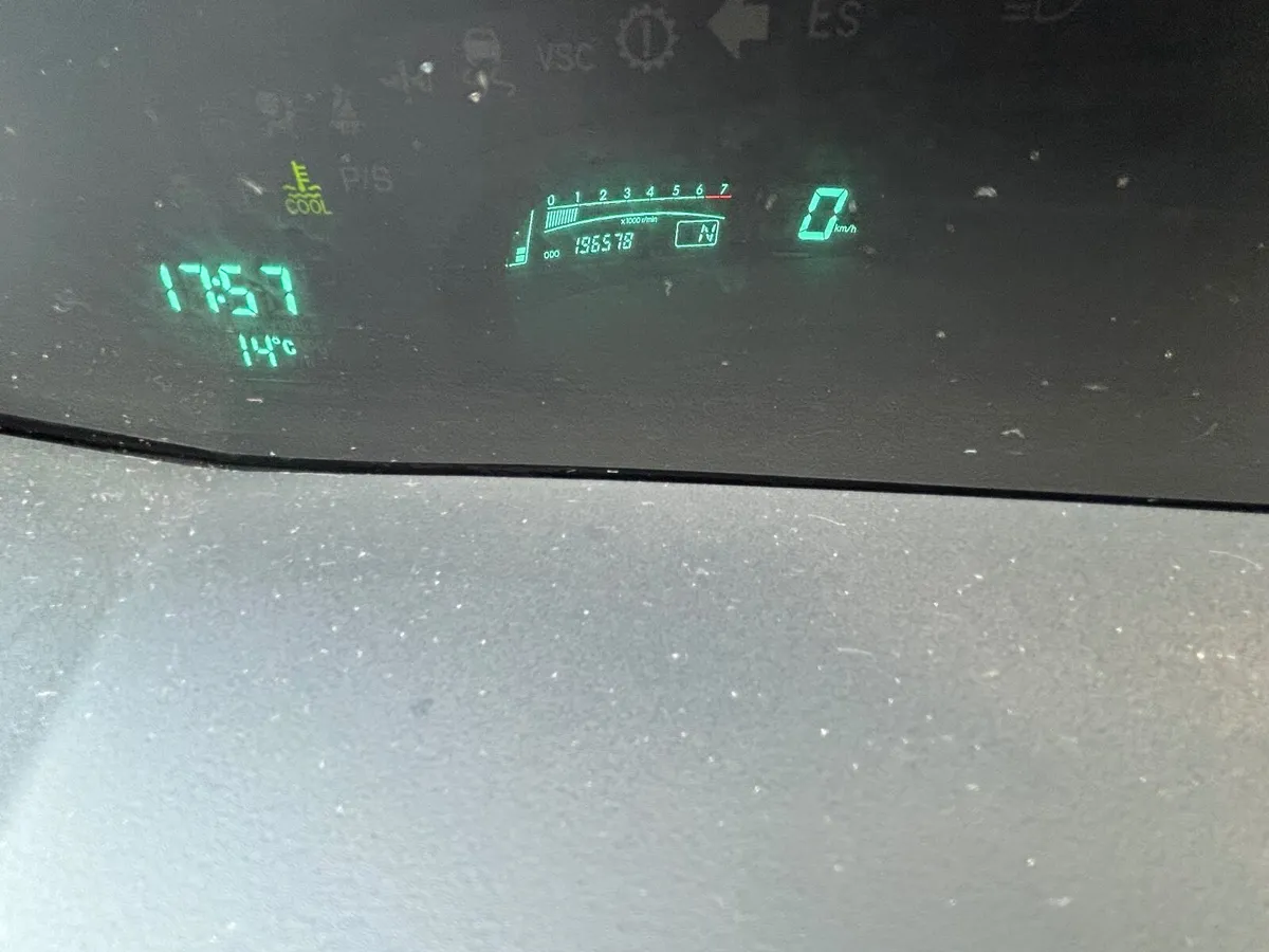 Toyota Yaris 2006 - Image 3