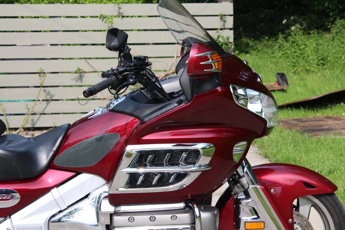 2005 Honda Goldwing 1800 - Image 3