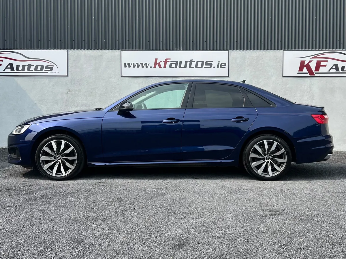 Audi A4 Sport Black Edition 35 2.0TDI 163bhp Auto - Image 4