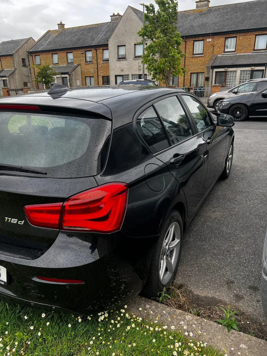 BMW 1-Series 2018 - Image 2