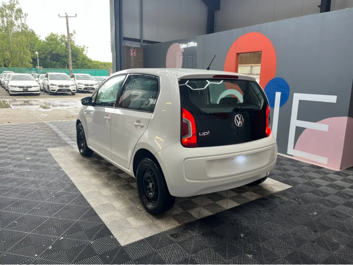 Volkswagen up! ONLY €7950! VW UP AUTOMATIC 1.0 PET - Image 4