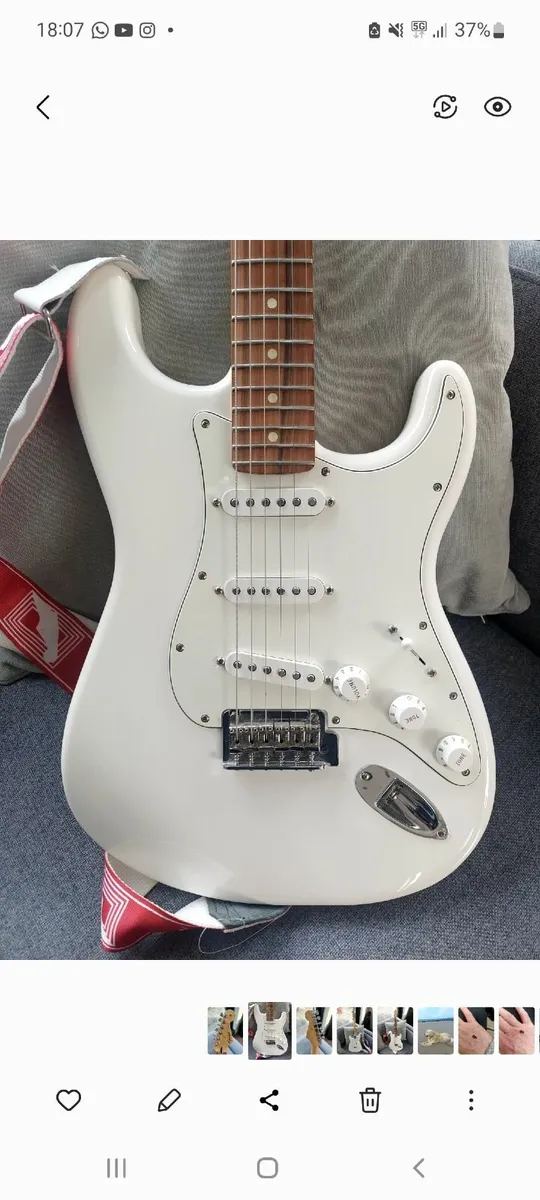 Fender Strat - Brand New unwanted Gift - Image 3
