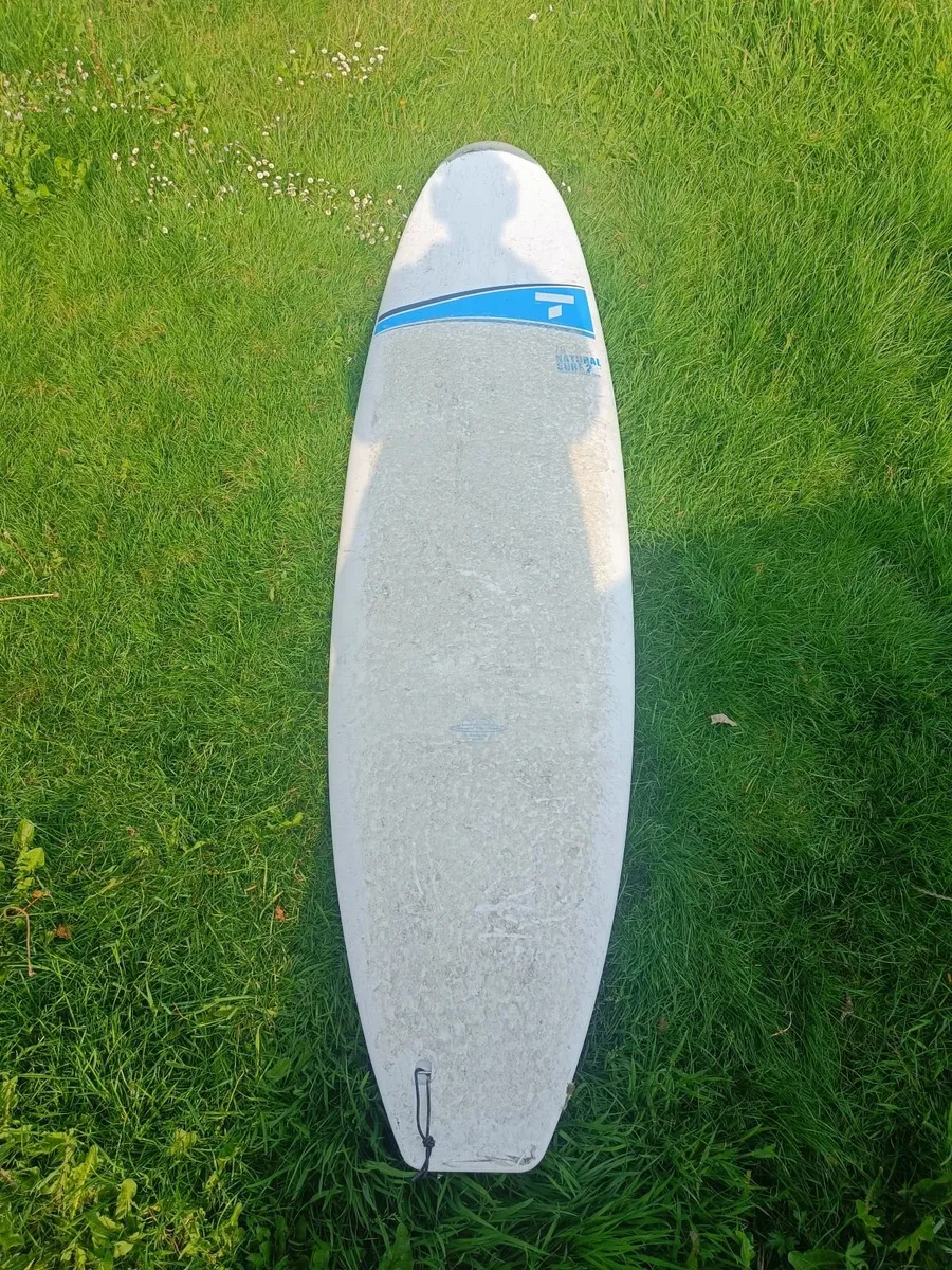 Tahe 7'9" Natural Surfboard, small front damage - Image 1