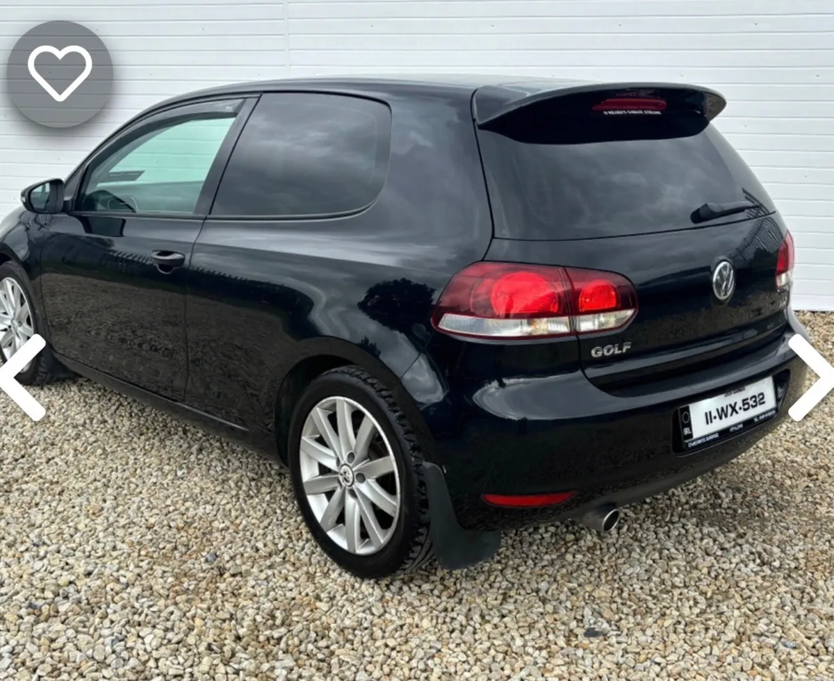 Volkswagen Golf 2011 - Image 2