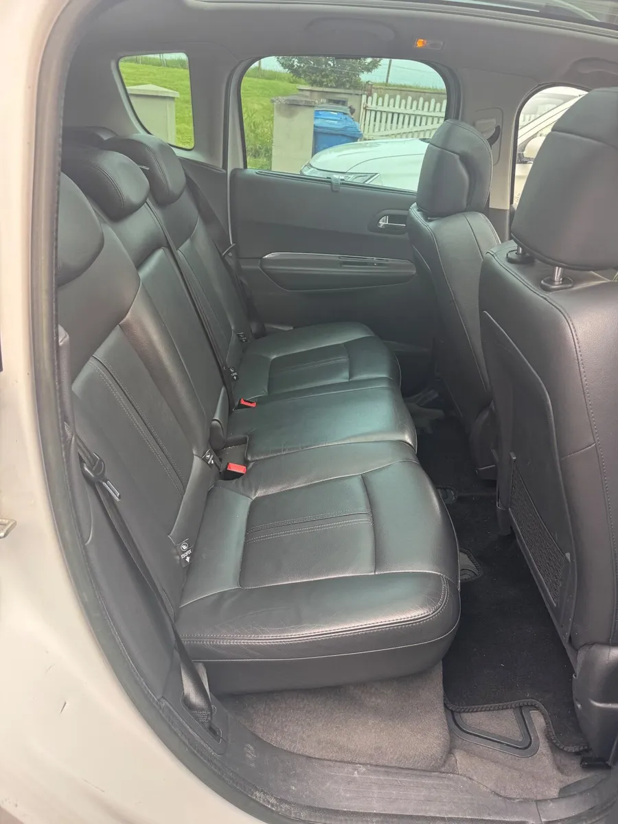 Peugeot 3008 2013 - Image 2