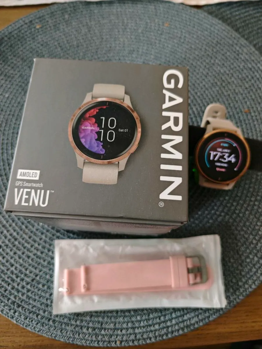 Garmin Venu rosegold beige smartwatch - Image 1