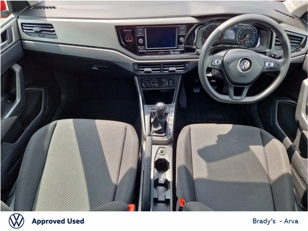 Volkswagen Polo Trendline 1.0 80hp M5F 5DR - Image 2
