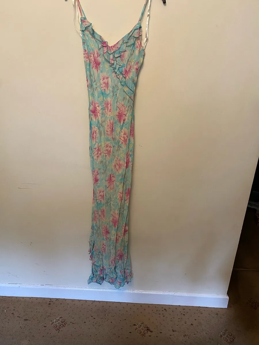 Soft floral long dress - Image 1