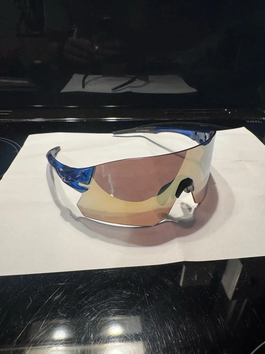 Tifosi sunglasses - Image 3