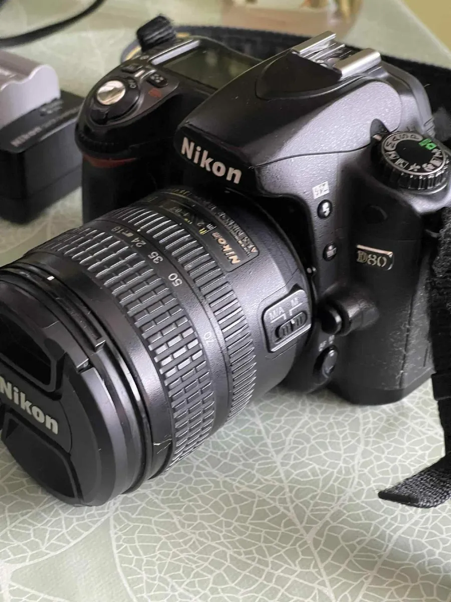 nikond80 with lens 2 batteries charger camera bag - Image 2
