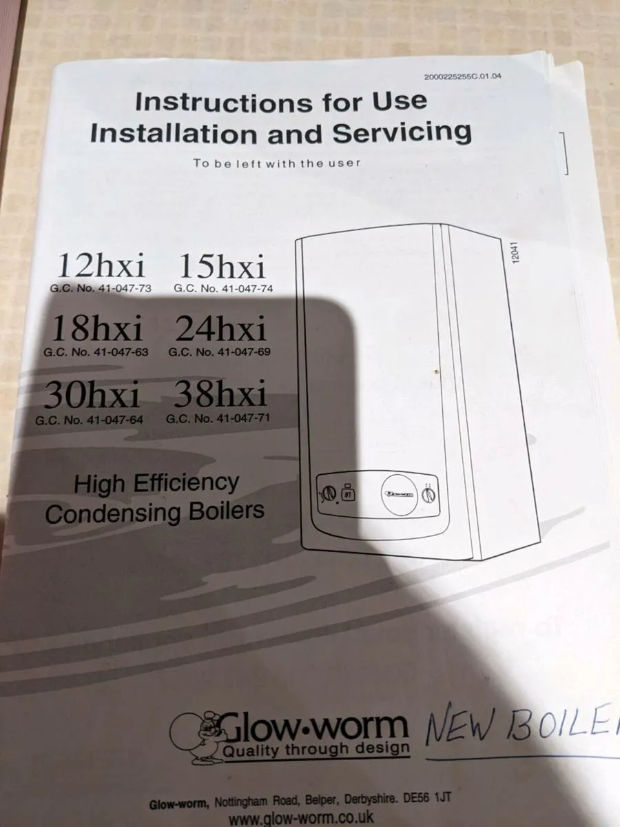 Glow worm gas boiler - Image 4