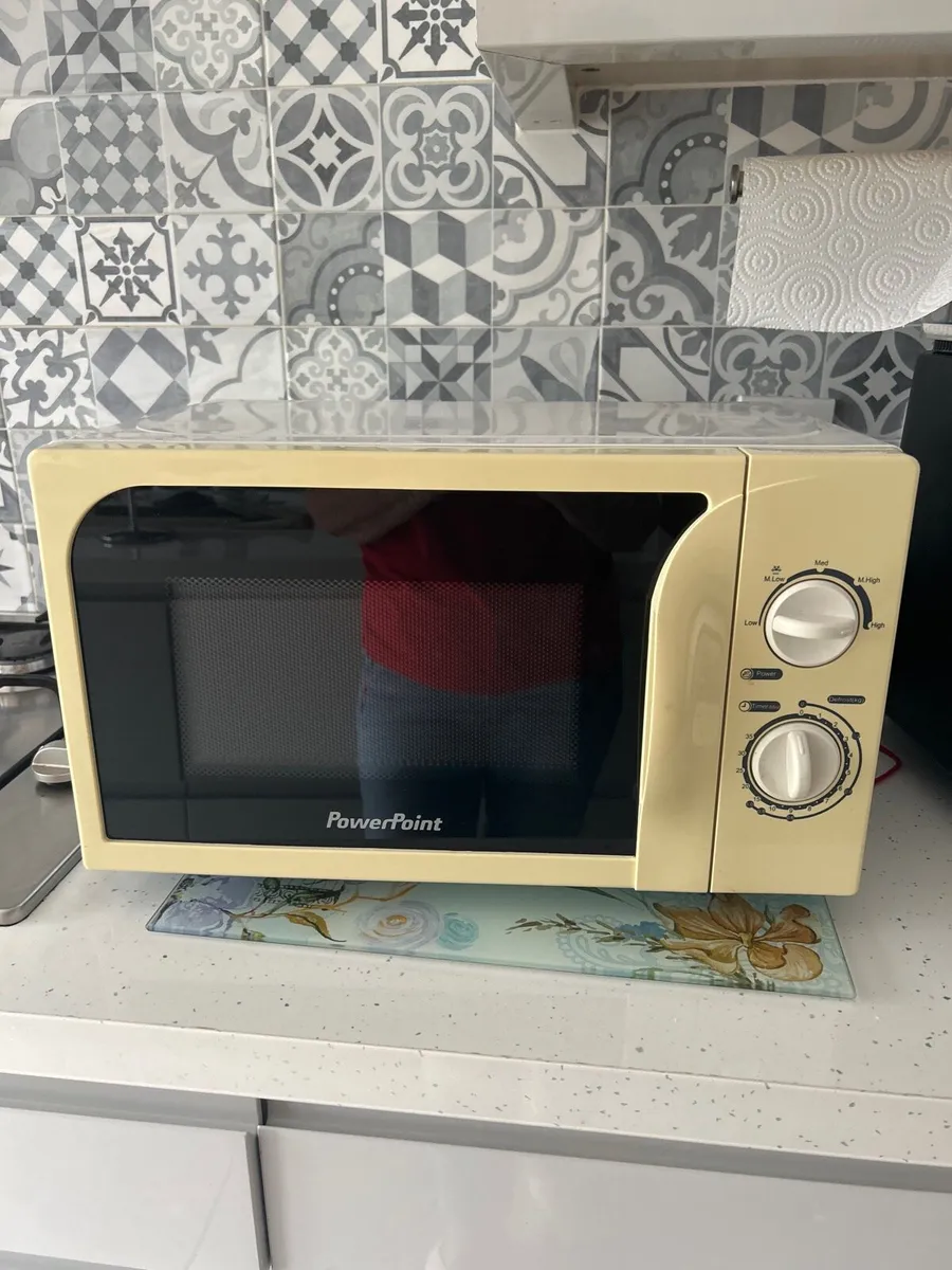 Microwave PWO - Image 1