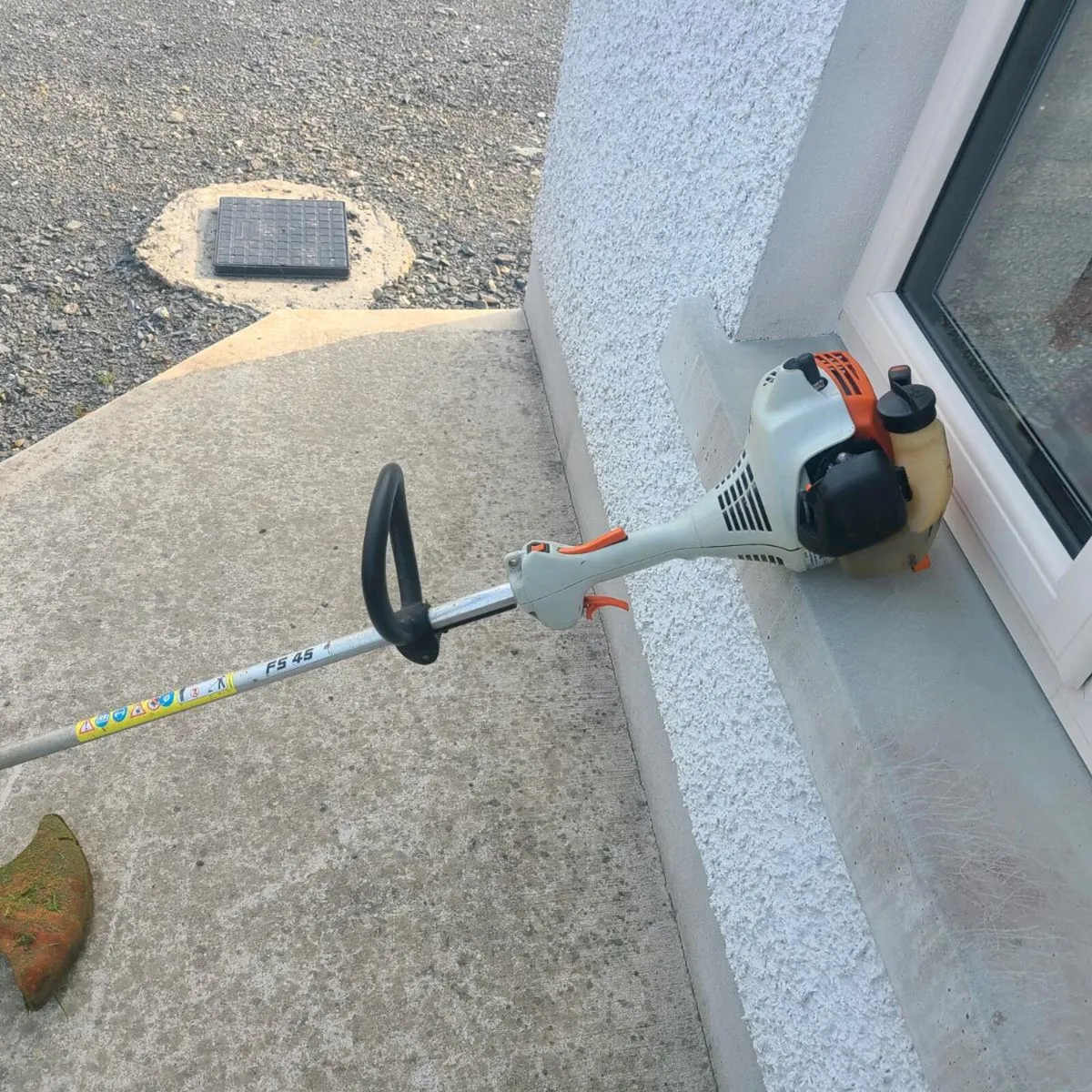 Stihl strimmer - Image 1