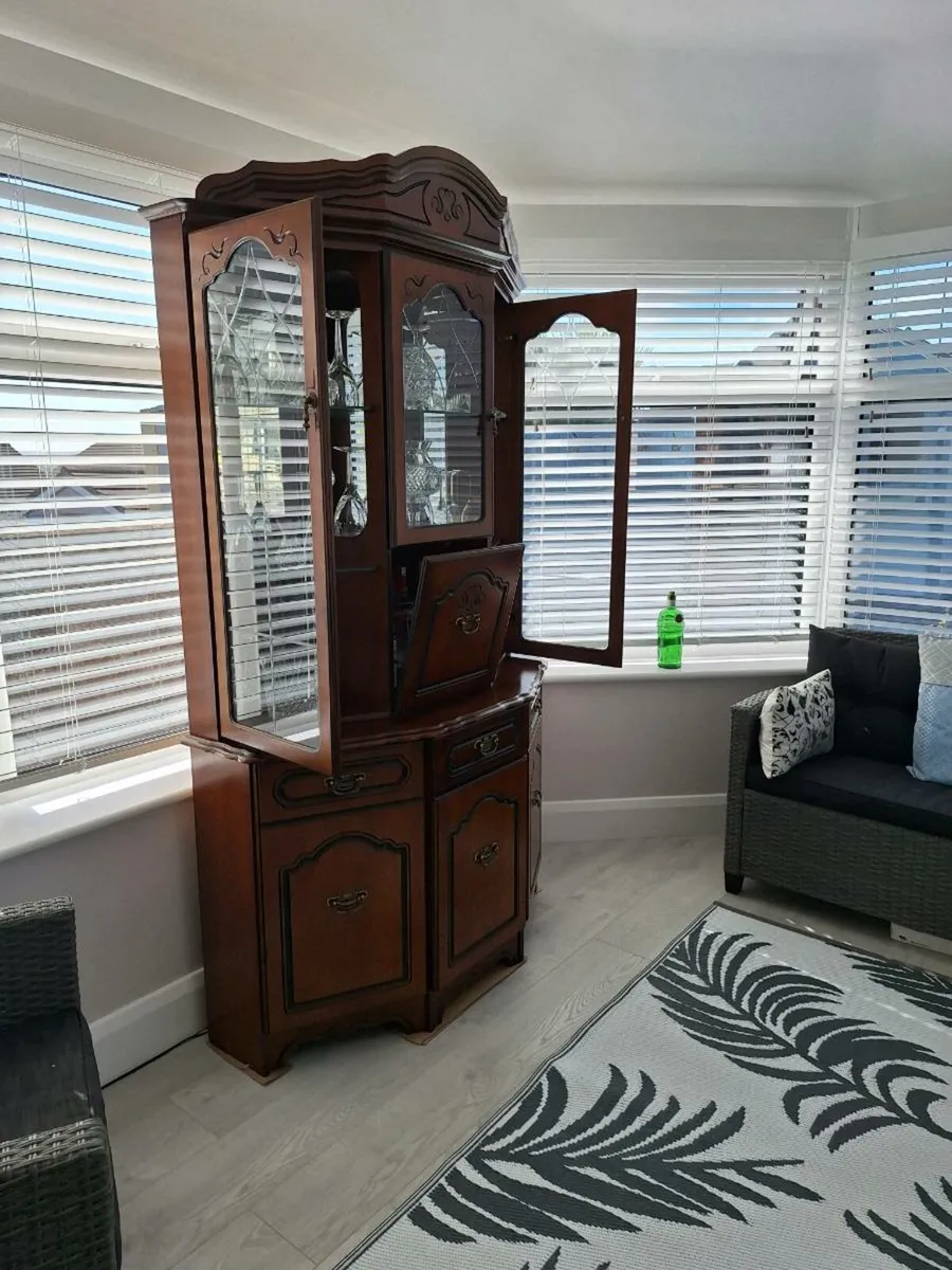 Dining room cabinet - Image 2
