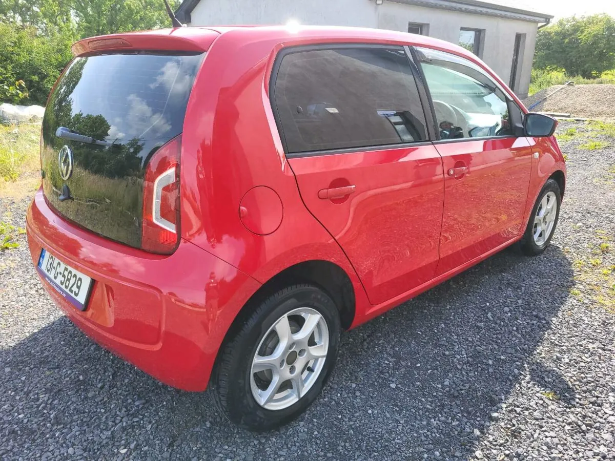 Volkswagen Up! - Image 3