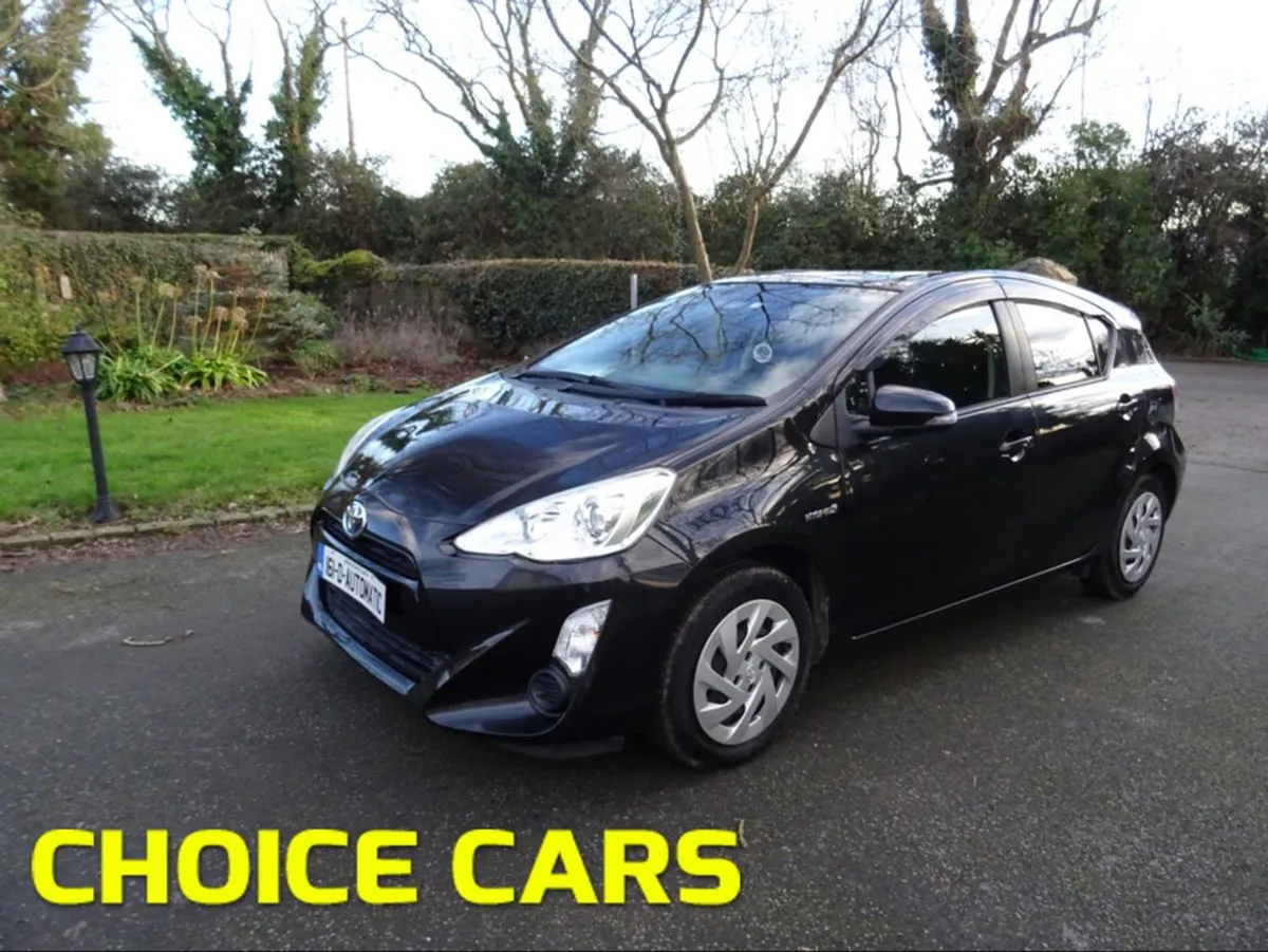 Toyota Aqua 1.5 Hybrid Android Auto - Image 2