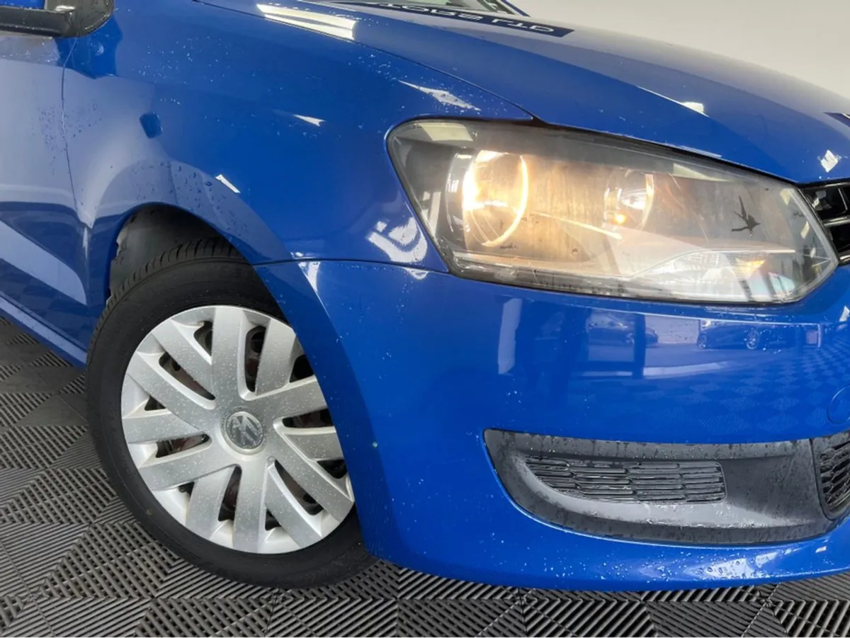 Volkswagen Polo  volkswagen Polo   dsg Automatic - Image 4