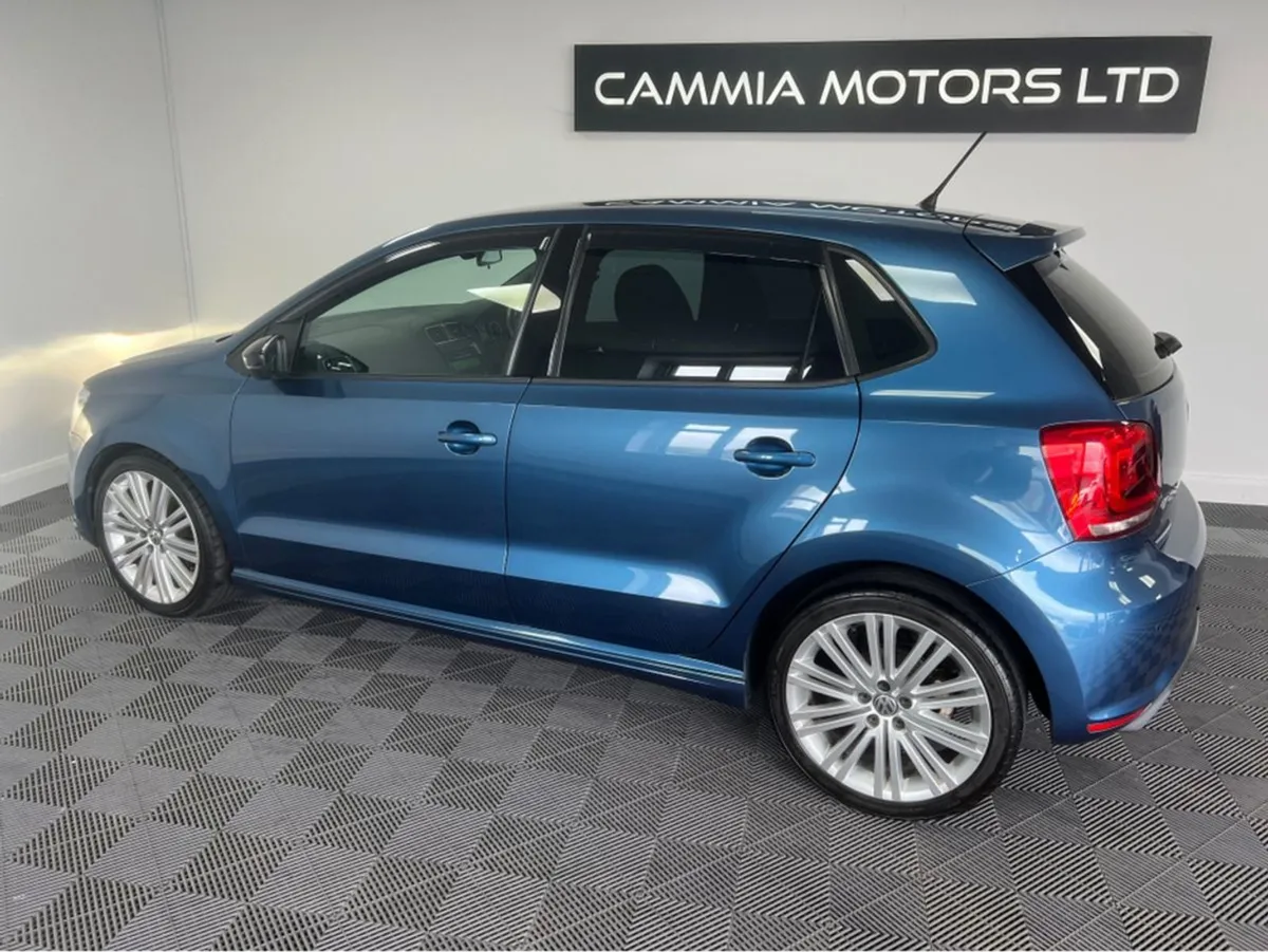 Volkswagen Polo  volkswagen Polo GT   dsg Auto - Image 3