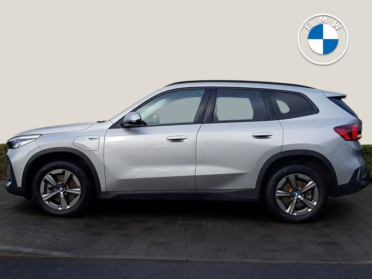 BMW X1 Xdrive25e Sport PAN Roof - Image 3