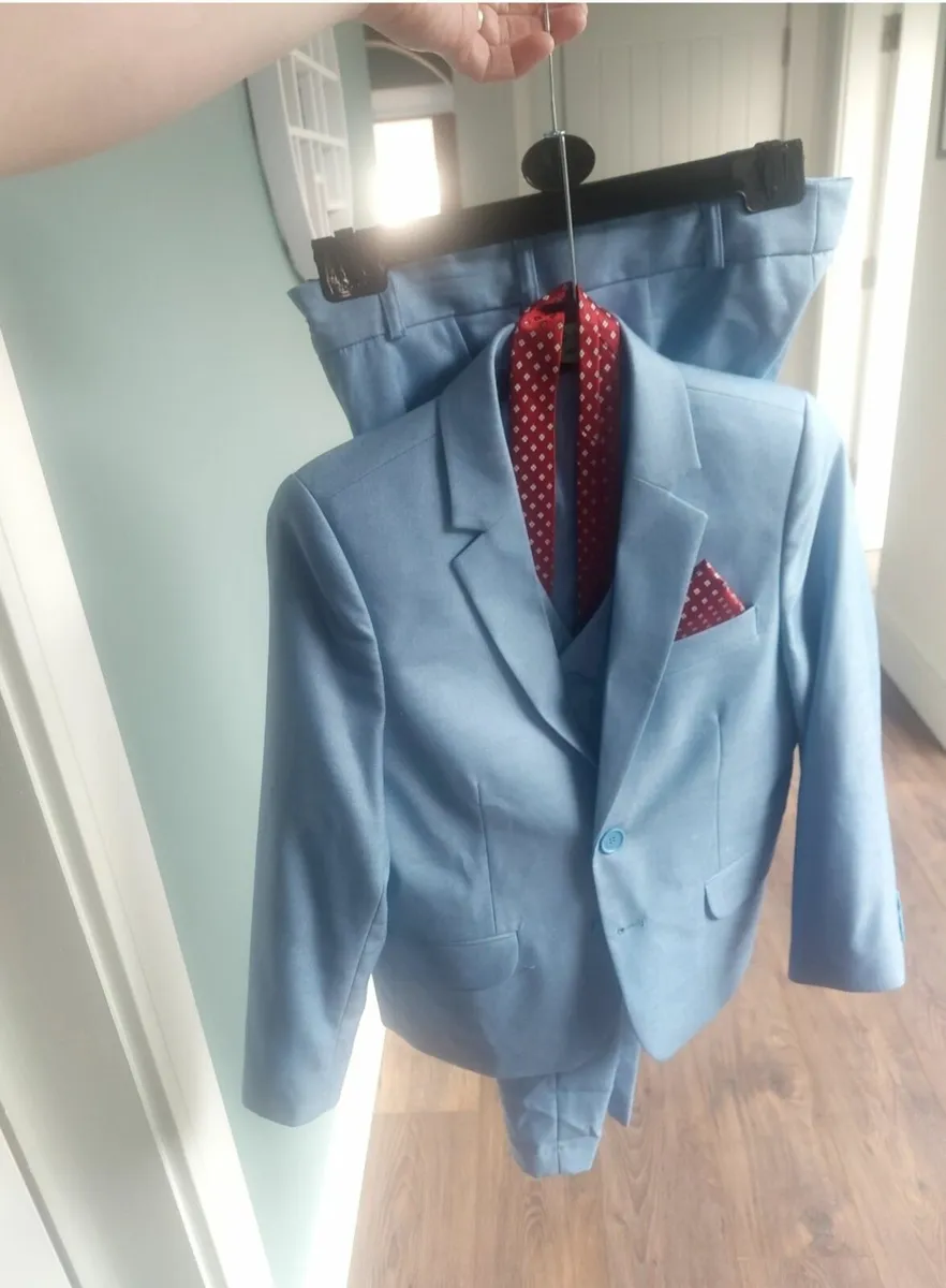 Kids 3 Piece Suit - Image 4