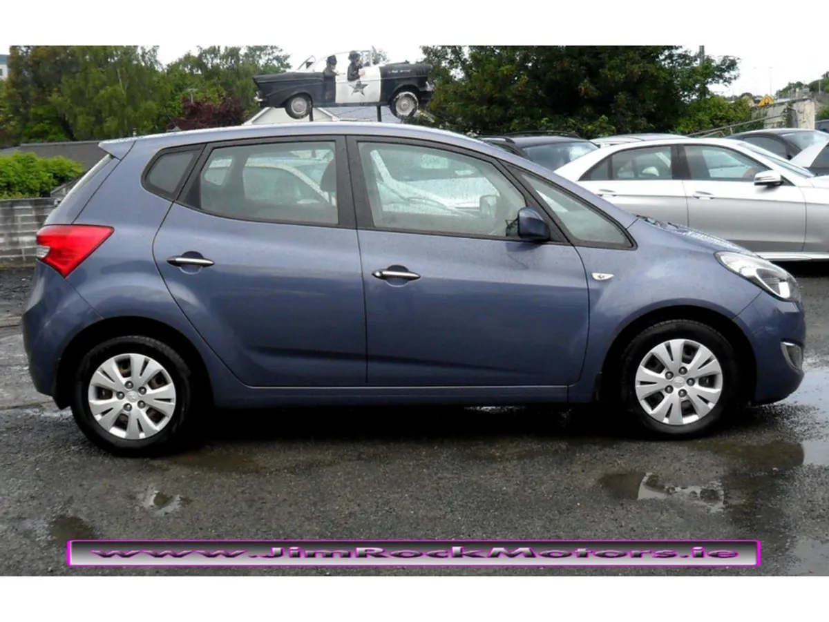 Hyundai ix20 1.4 Diesel Deluxe 5dr.......full Ser - Image 4