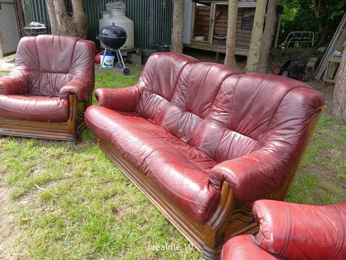 Vintege sofa - Image 1