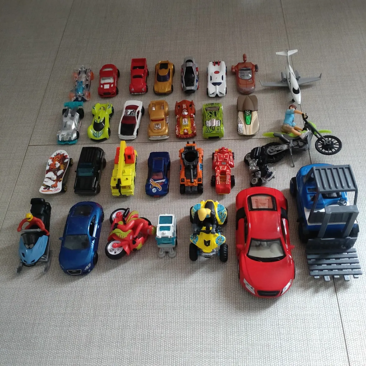 Toys - Image 1