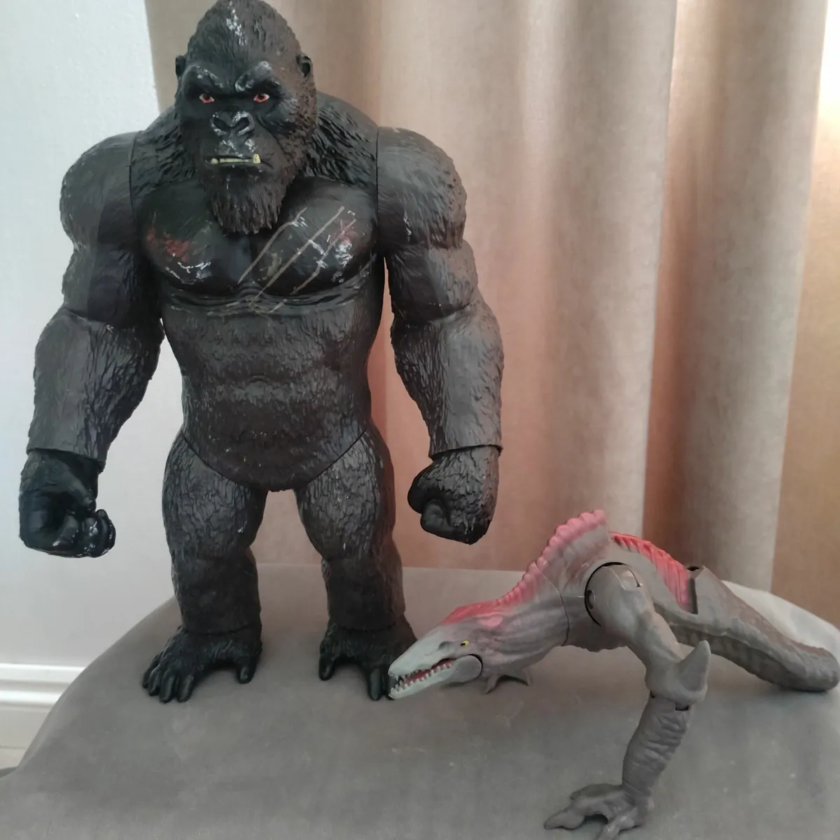 Toys - Image 2