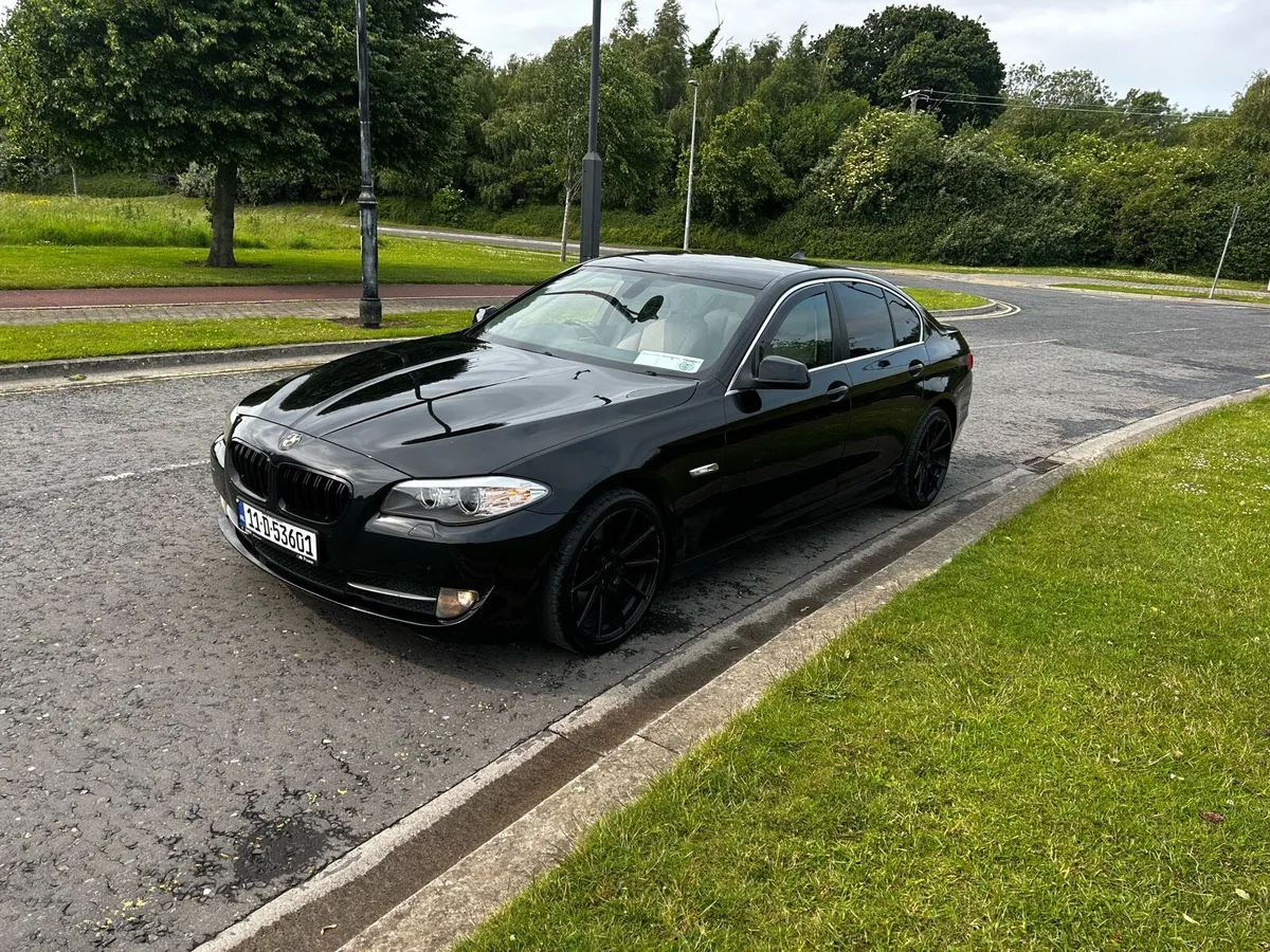 BMW 520 AUTOMATIC NEW NCT 12/25 TAX 8/25 - Image 4